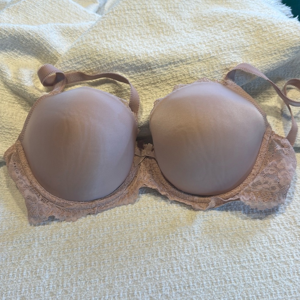 Dusty Rose 36 C bra by Victoria’s Secret